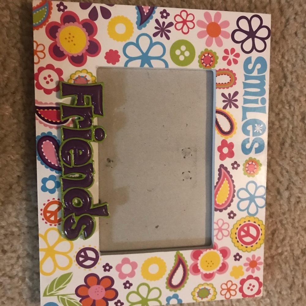 “Friends” picture frame